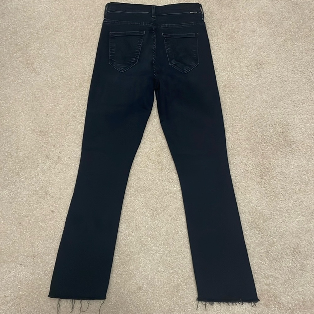 Mother Jeans Insider Crop Step Fray 25 Black